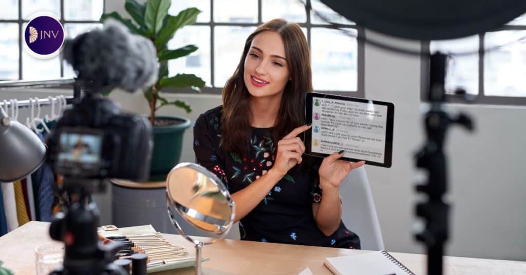 Phân biệt KOC và KOL: Hiểu đúng để triển khai chiến dịch Influencer hiệu quả